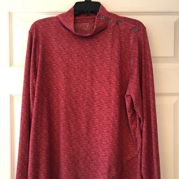 St. John's Bay Tops - 🎃👻St John’s Bay pull-over knit top